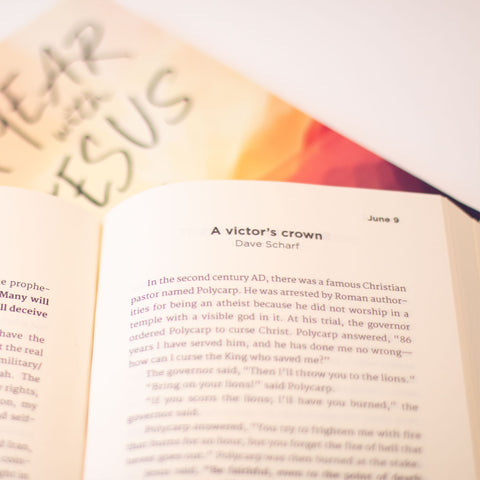 A Year with Jesus: Daily Devotional Reminders of His Love